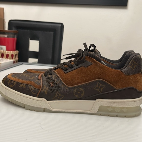 LOUIS VUITTON LEATHER SUEDE LOW SNEAKERS MENS UK SIZE 9 US SIZE 10.5 - Picture 2 of 16